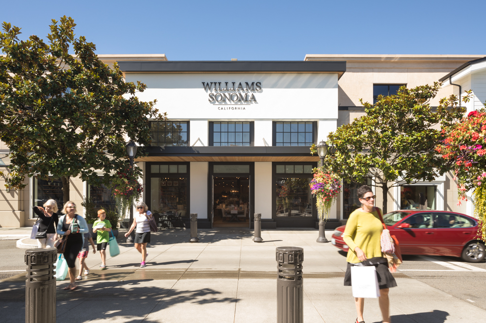 Williams Sonoma University Village®