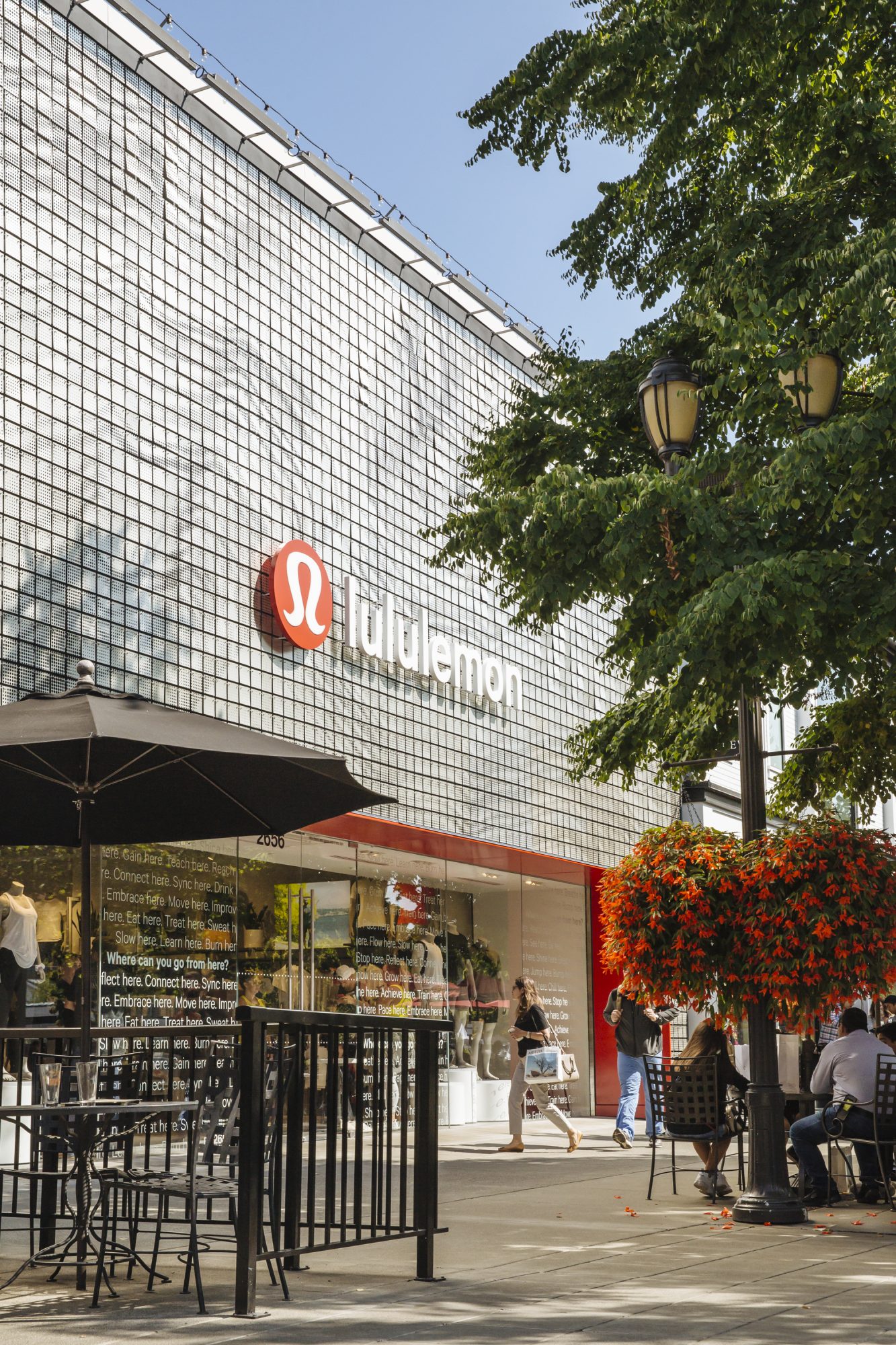 lululemon athletica - University Village®